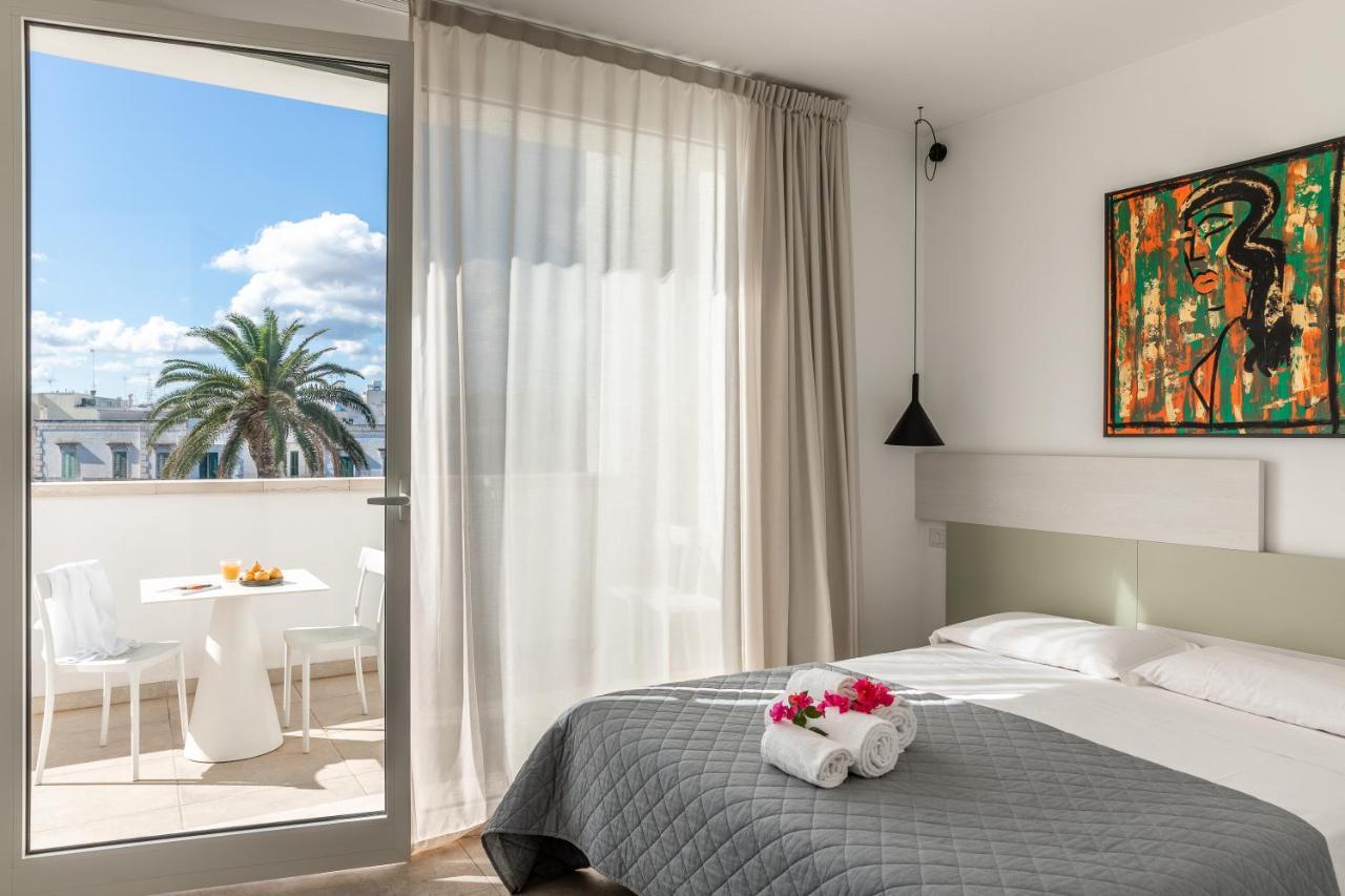 Bed and Breakfast Palazzo Novecento Поліньяно-а-Маре Екстер'єр фото